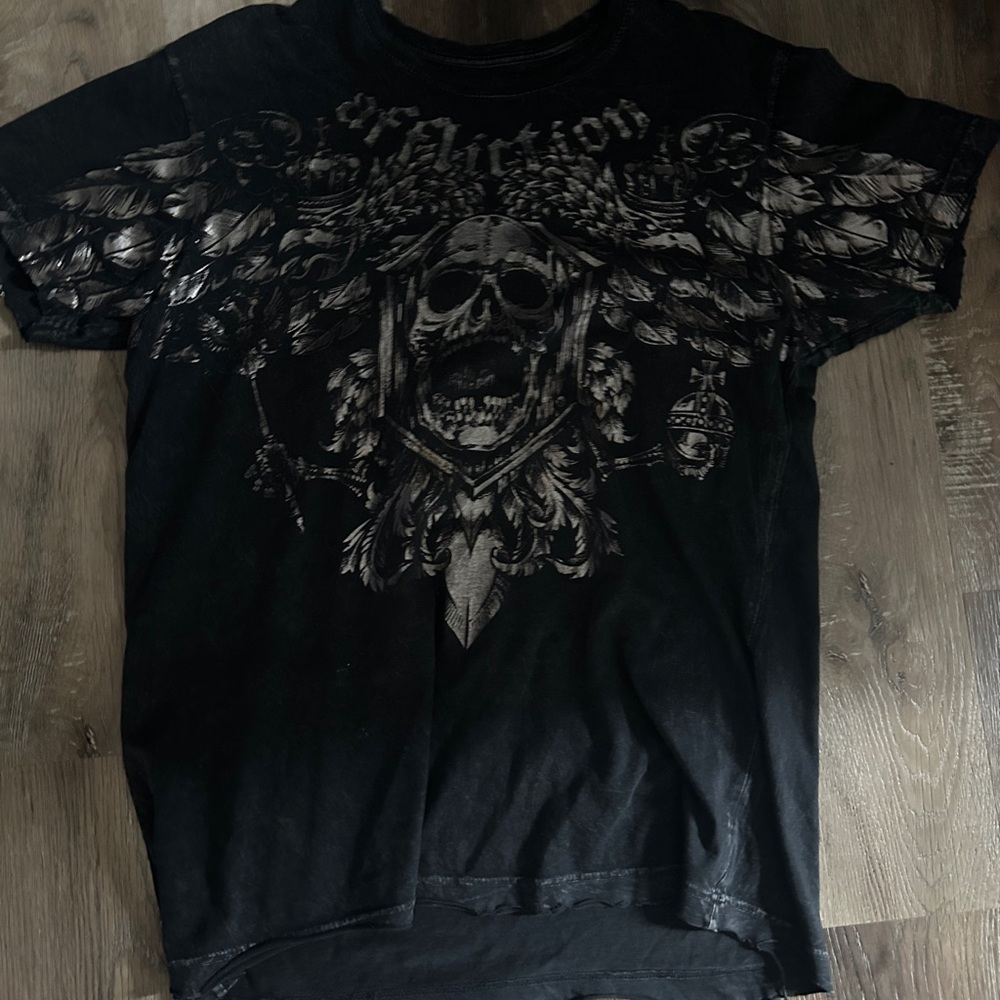 Nice affliction shirt